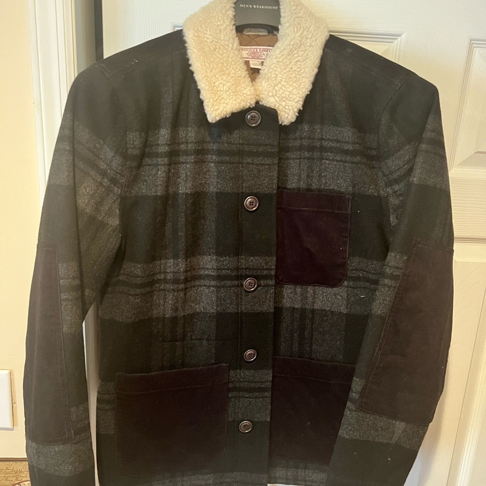 Men’s Wallace and Barnes J. Crew jacket / Shearling collar / Size Small